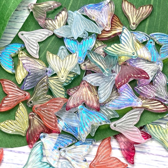70pc GLASS Mermaid Tails Charms Jewelry Making Crafting DIY Bracelets 925 Bundle - Picture 5 of 16